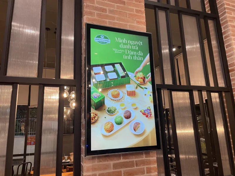 Màn Hình Quảng Cáo LCD Treo Tường 43"